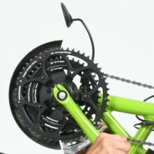 Kettenschutz und Rückspiegel Kettenschutz und Rückspiegel