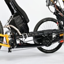 Kobold Tadpole mit Bafang Mittelmotor Mittelmotor unter dem Sitz, CrossCountry-Handbike