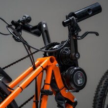 Oli Sport 250 W am Scrambler Oli Sport 250W