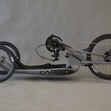 Rennhandbike Maddiline Carbide 20" mit Carbonrahmen. Maddiline Carbide 20"
